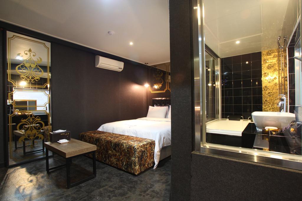 Sopoong Hotel Jeonju Esterno foto